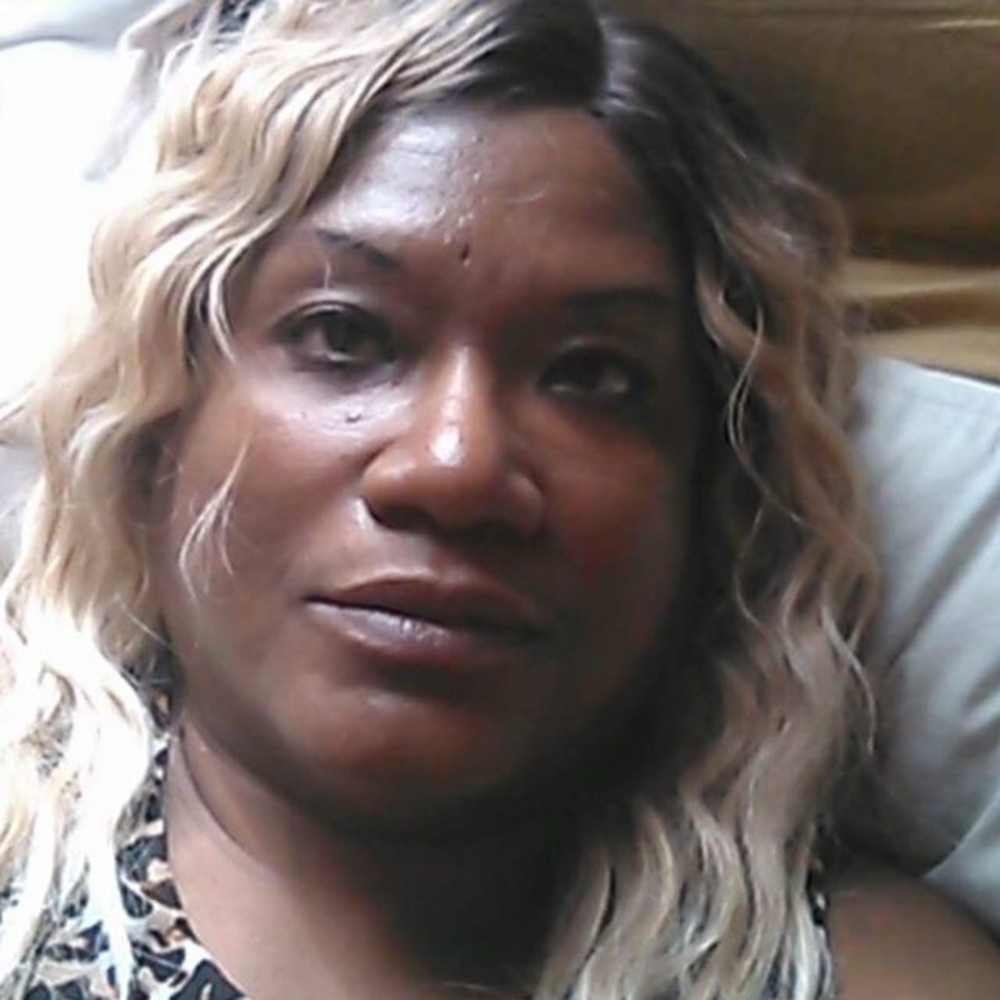 Meet your Posher, Laverne